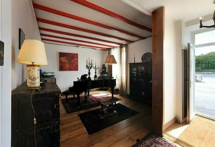 ペンション La Barcarolle   Chambre D Hôtes