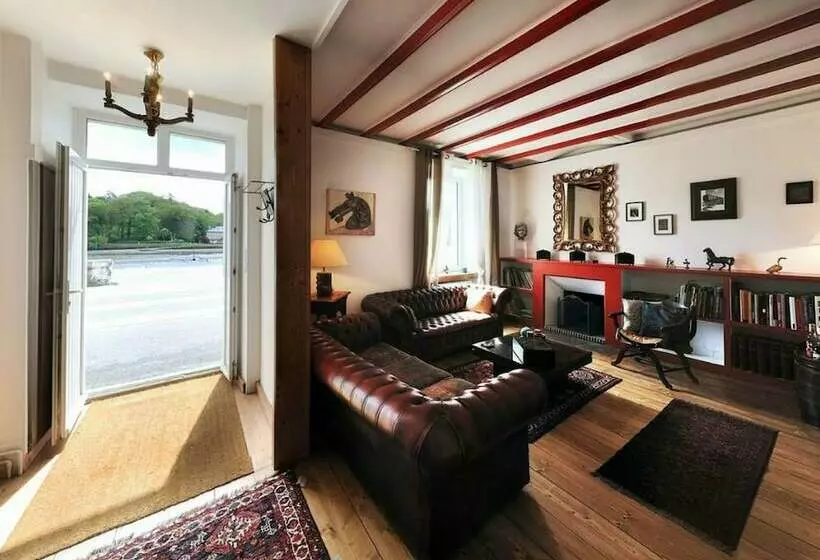 ペンション La Barcarolle   Chambre D Hôtes