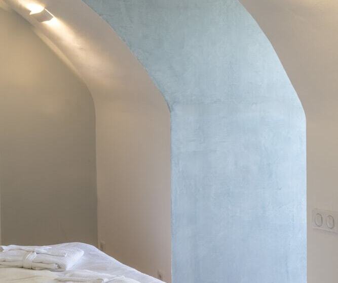 פנסיון Saint Quentin