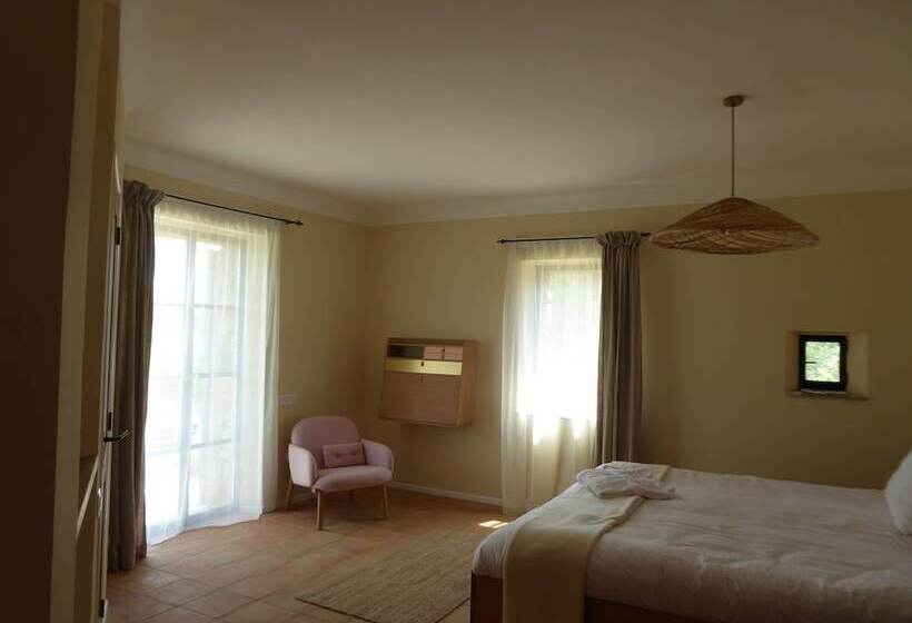 פנסיון Saint Quentin