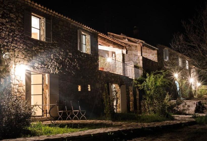 פנסיון Saint Quentin