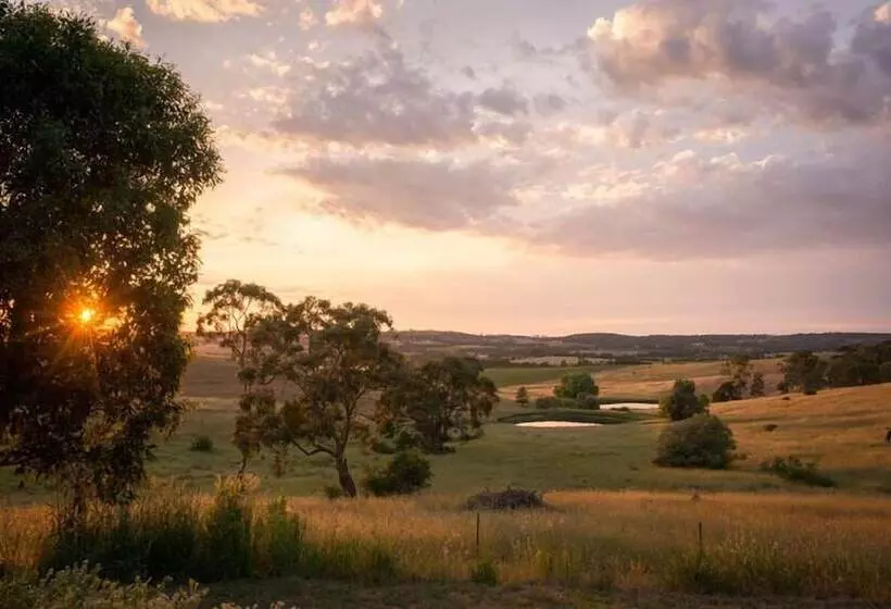 Riesling Country Cottages