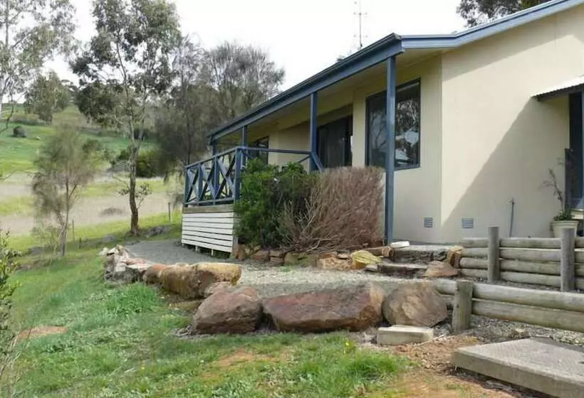 Riesling Country Cottages