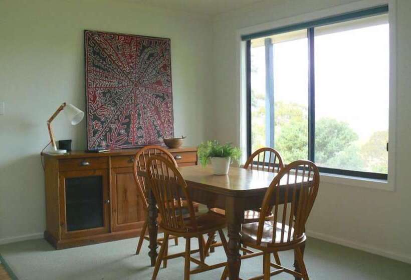 Riesling Country Cottages