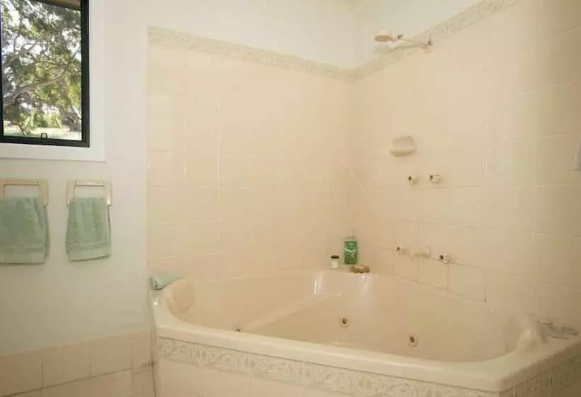 Riesling Country Cottages