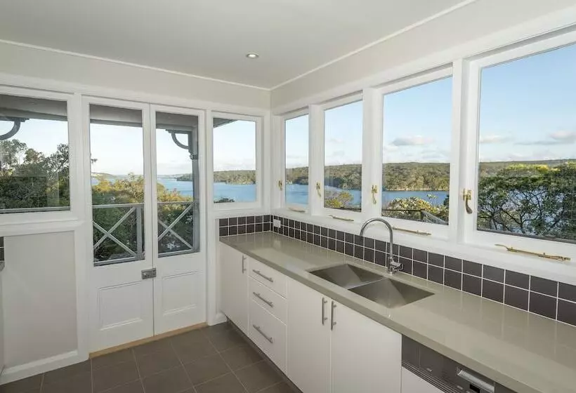 Royal National Park Cottages