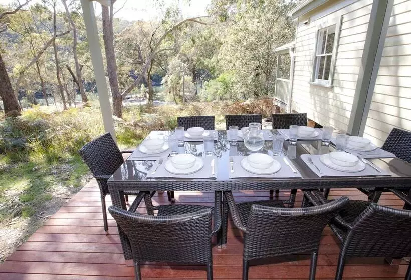 Royal National Park Cottages