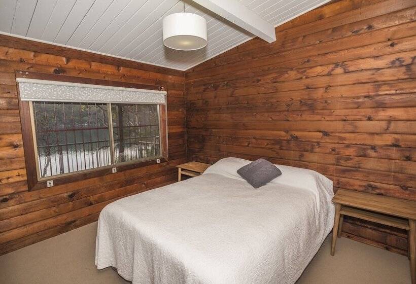 Royal National Park Cottages