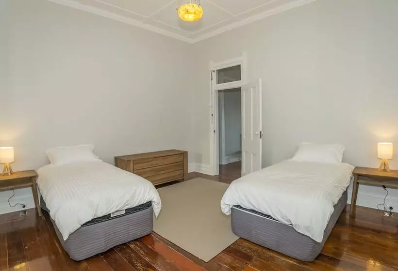 Royal National Park Cottages