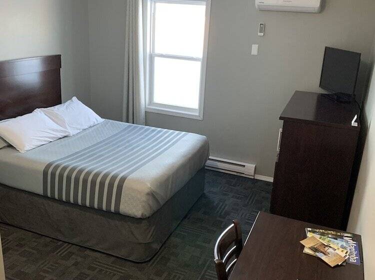 Tallboys Grill & Pub Motel