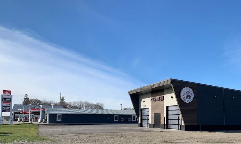 Tallboys Grill & Pub Motel