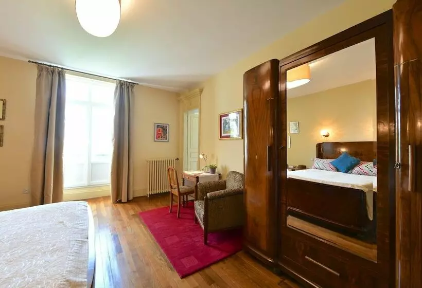 Aamiaismajoitus (B&B) Chambres D Hôtes Aire Berria