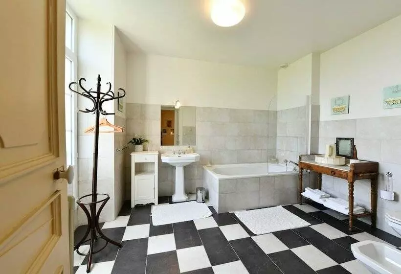 Aamiaismajoitus (B&B) Chambres D Hôtes Aire Berria