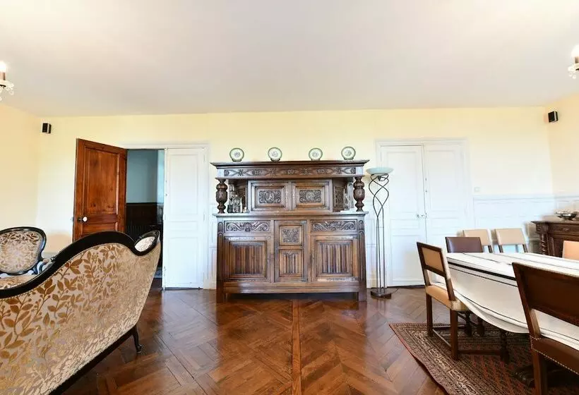 Aamiaismajoitus (B&B) Chambres D Hôtes Aire Berria