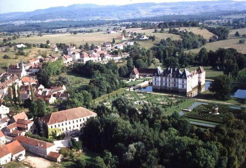 مبيت وإفطار La Filaterie