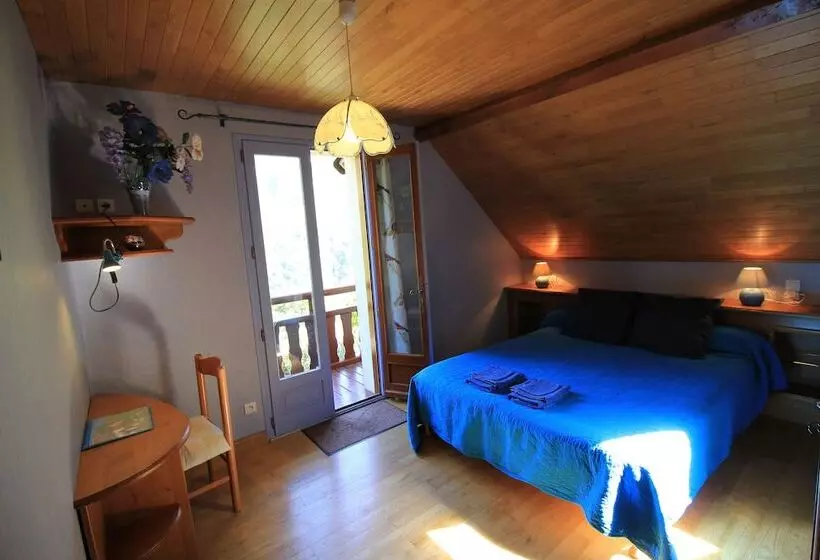 Aamiaismajoitus (B&B) L'espiatet