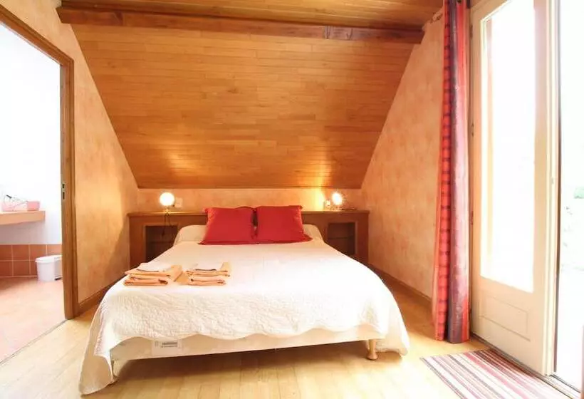 Aamiaismajoitus (B&B) L'espiatet