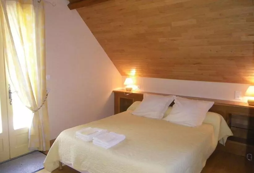 Aamiaismajoitus (B&B) L'espiatet