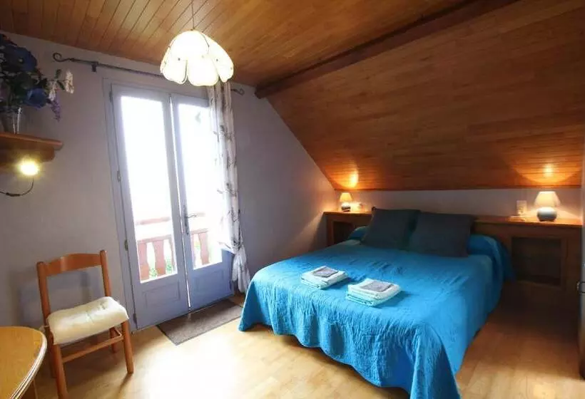 Aamiaismajoitus (B&B) L'espiatet