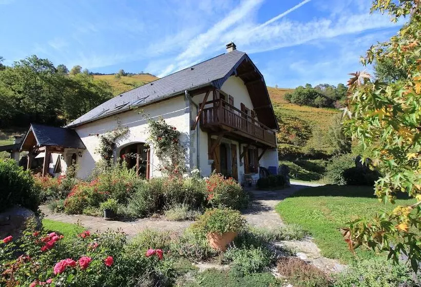 Aamiaismajoitus (B&B) L'espiatet