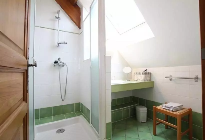 Aamiaismajoitus (B&B) L'espiatet