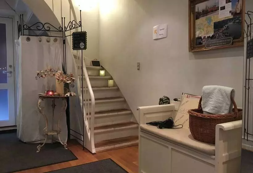 Aamiaismajoitus (B&B) Sovdejligt