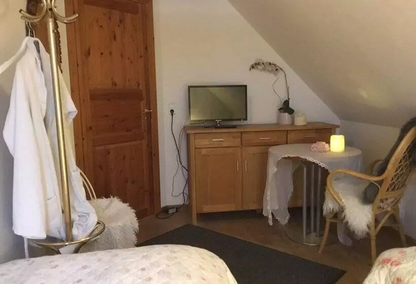 Aamiaismajoitus (B&B) Sovdejligt