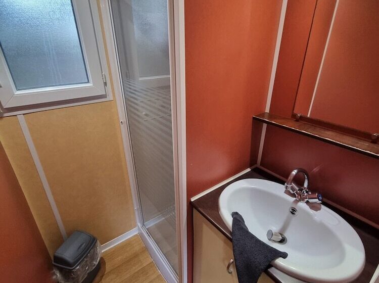 فندق Camping L Orée Des Cevennes