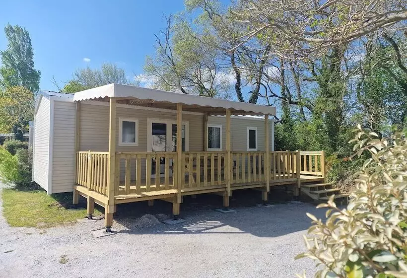 ホテル Tipi Les P Tites Maisons Dans La Prairie