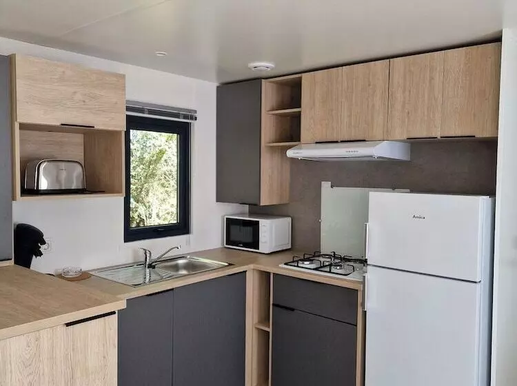 ホテル Tipi Les P Tites Maisons Dans La Prairie