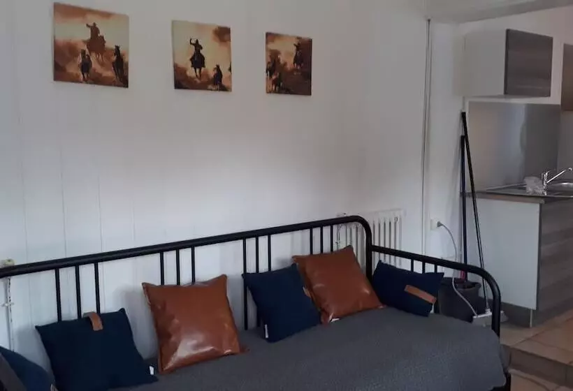 ホテル Tipi Les P Tites Maisons Dans La Prairie