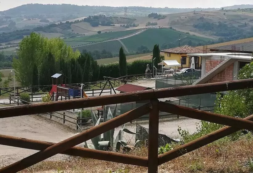 Maaseutuhotelli Agriturismo I Tre Ulivi