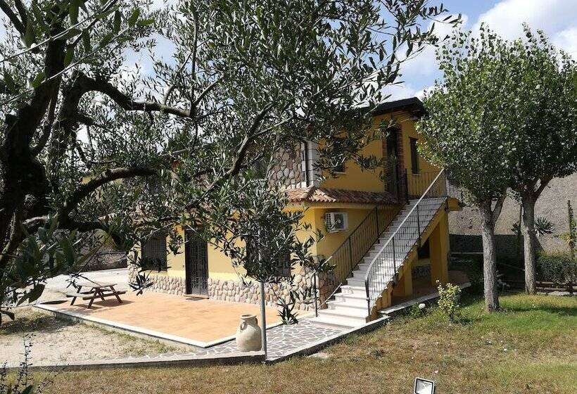 בית מלון כפרי Agriturismo I Tre Ulivi