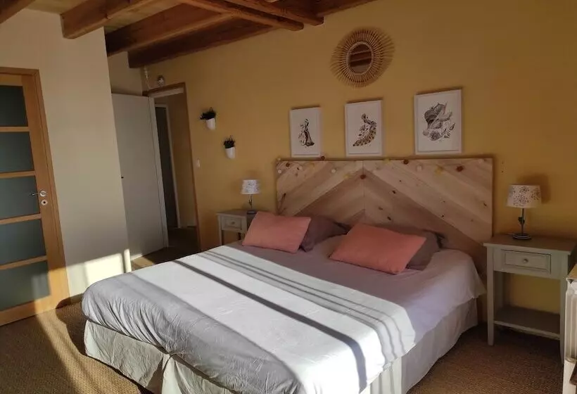 Majatalo Bout De Cote