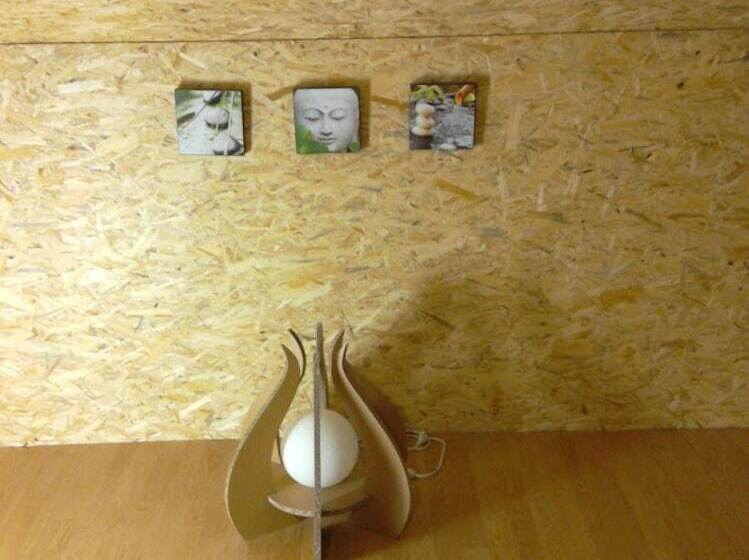 פנסיון Bout De Cote