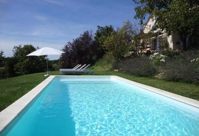 ペンション La Bastide