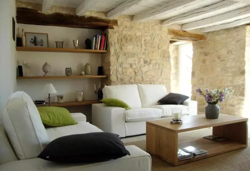 ペンション La Bastide