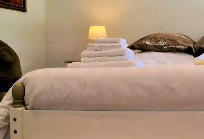 ペンション Le Gîte Des Chambres De La Grange