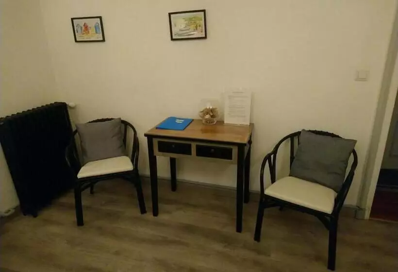 Majatalo La Nouvelle Criqueboise