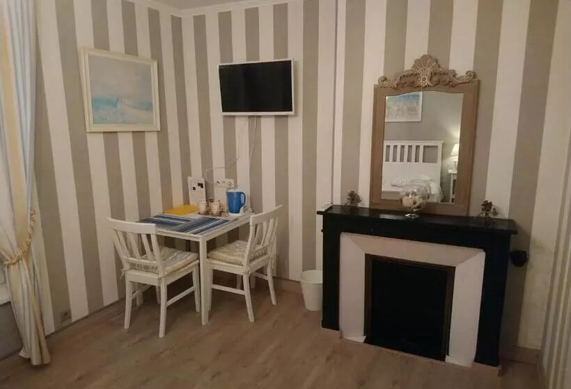 Majatalo La Nouvelle Criqueboise