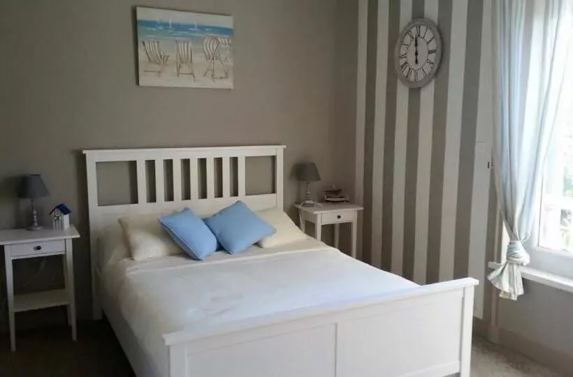 Majatalo La Nouvelle Criqueboise