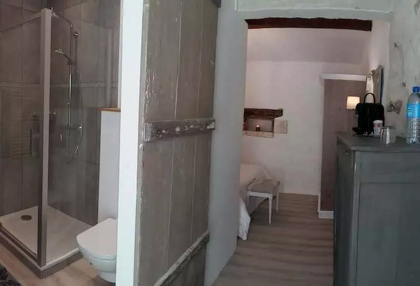 ペンション Le Gîte Des Chambres De La Grange