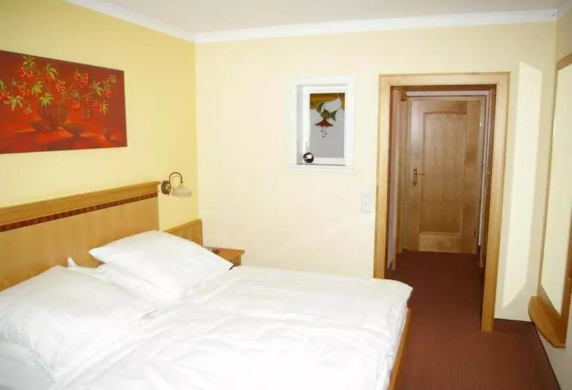 Pension Zur Alten Schmiede