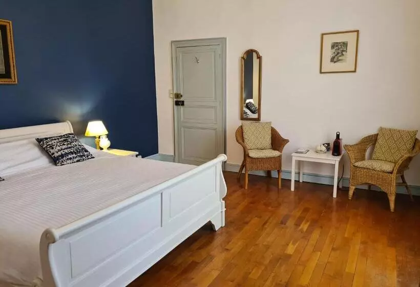 ベッドアンドブレックファースト Château La Barge   Dordogne