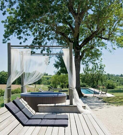 مبيت وإفطار Domaine De L'isle Basse