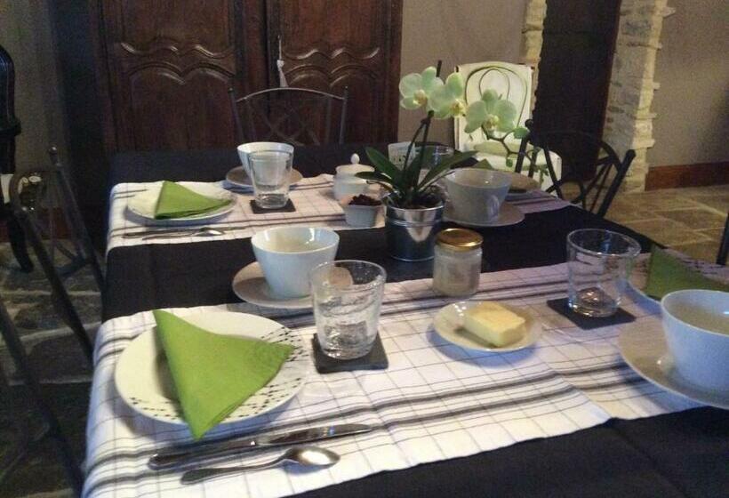 צימר Ferme De Savigny