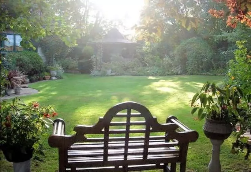 ベッドアンドブレックファースト Le Frêne Fringant