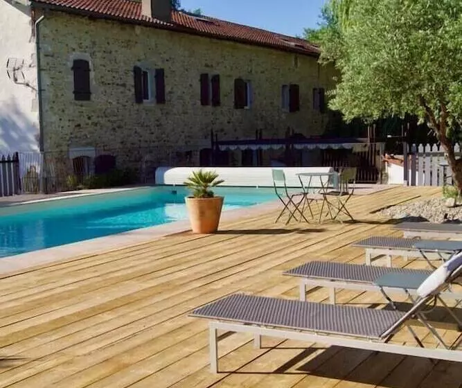 Aamiaismajoitus (B&B) Maison Basta