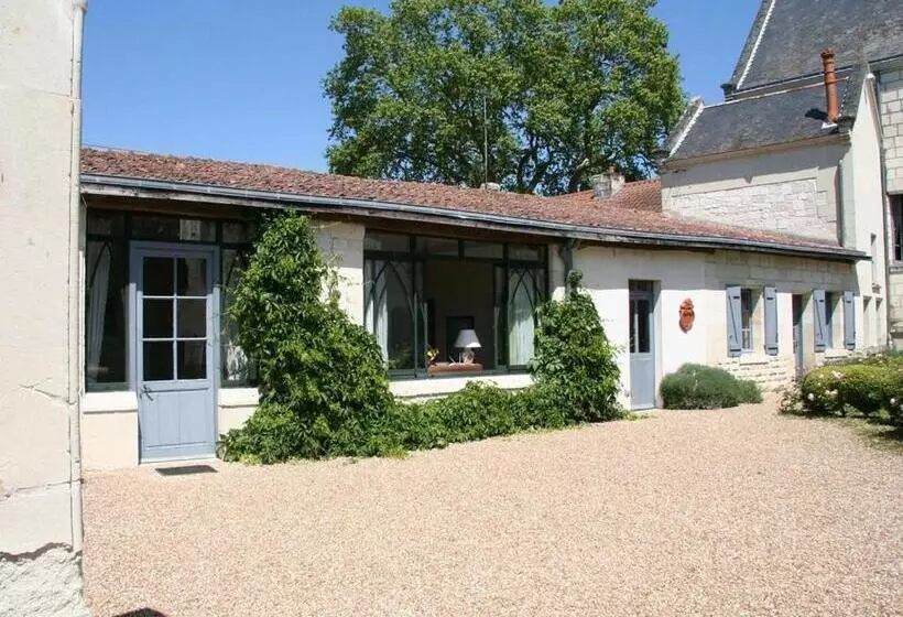 Château De Bournand B&b