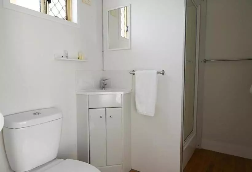 Crows Nest Tourist Park